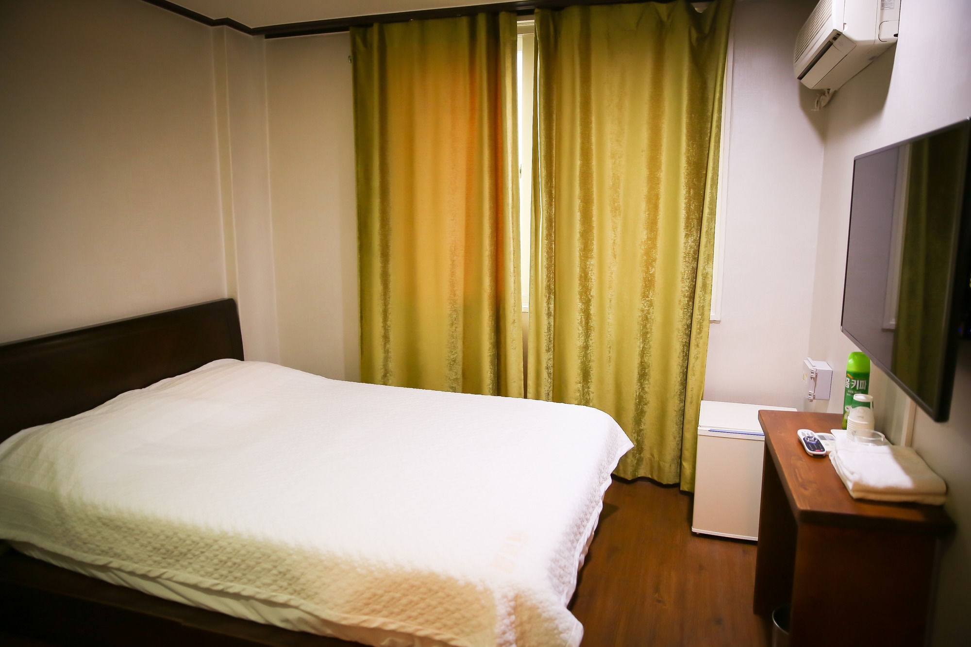 Central Hotel Jeju Ngoại thất bức ảnh