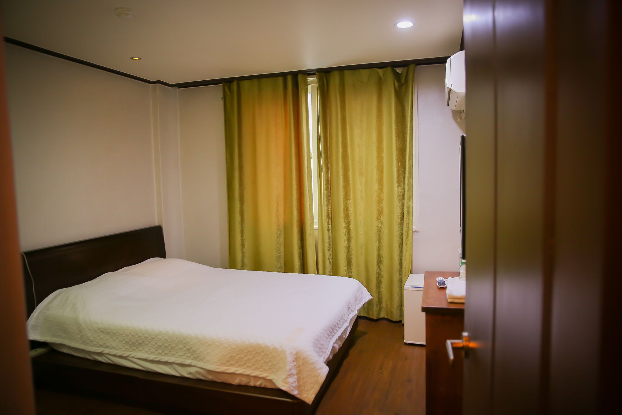 Central Hotel Jeju Ngoại thất bức ảnh